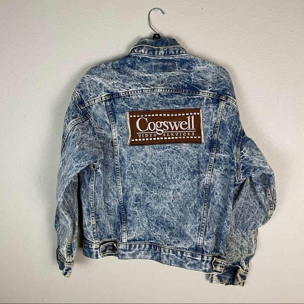 Levis Denim Bleached Jacket Vintage Size Large - Picture 6 of 10